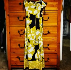 Floor length maxi with side zipper, floral